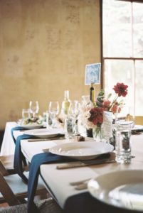 arreglos florales vintage mesa larga