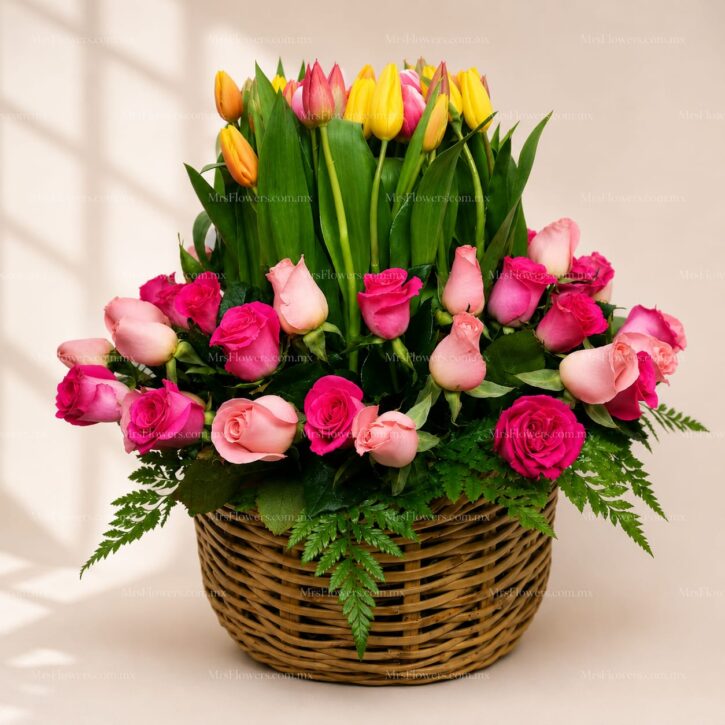 Arreglo Floral con 50 Tulipanes y 48 Rosas en Canasta Arreglo Floral con 50 Tulipanes y 48 Rosas en Canasta