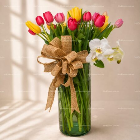 Arreglo Floral con Tulipanes y Orquídeas Arreglo Floral con Tulipanes y Orquídeas