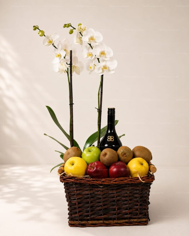 Orquídea con Fruta y Baileys Orquídea con Fruta y Baileys