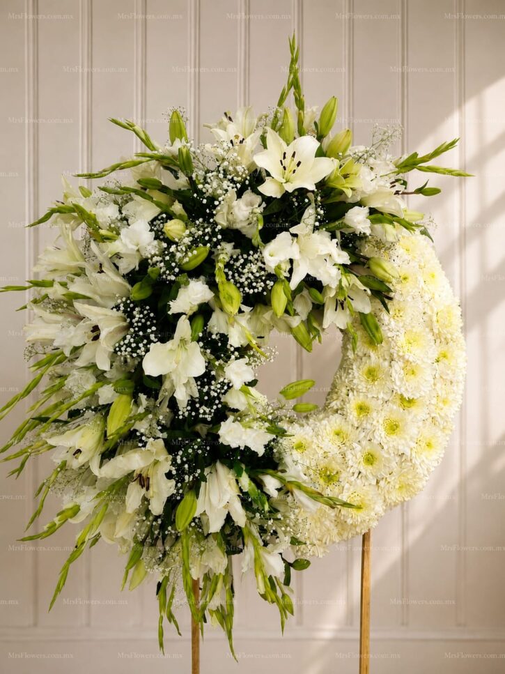 Corona Fúnebre con Medallón blanco