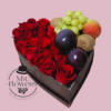 Corazón con Frutas y Flores Corazón con Frutas y Flores