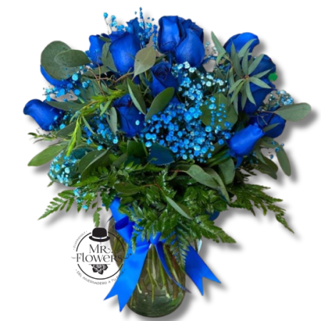 Jarrón con 24 rosas azules