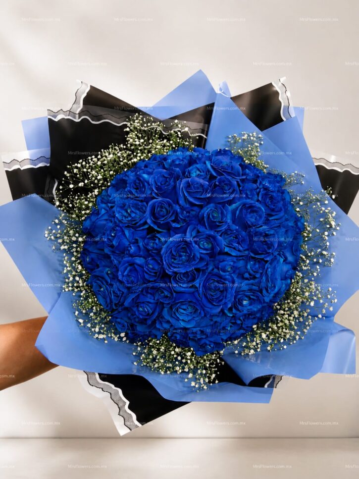 Ramo de 100 Rosas Azules Ramo de 100 Rosas Azules